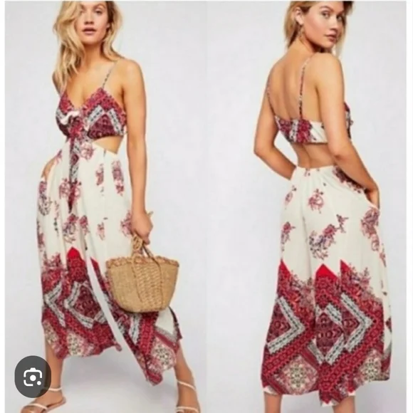 Free People Romper Crop Wide Leg Boho Peasant Cut Out Size M Festival 70s Vibe - Picture 3 of 9